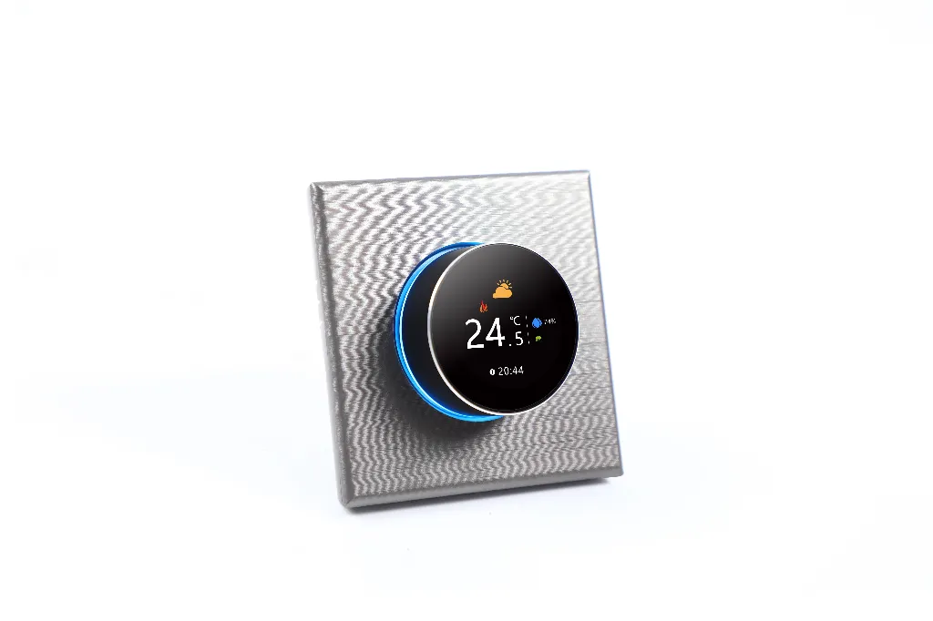 TR007_antracit_5.webp